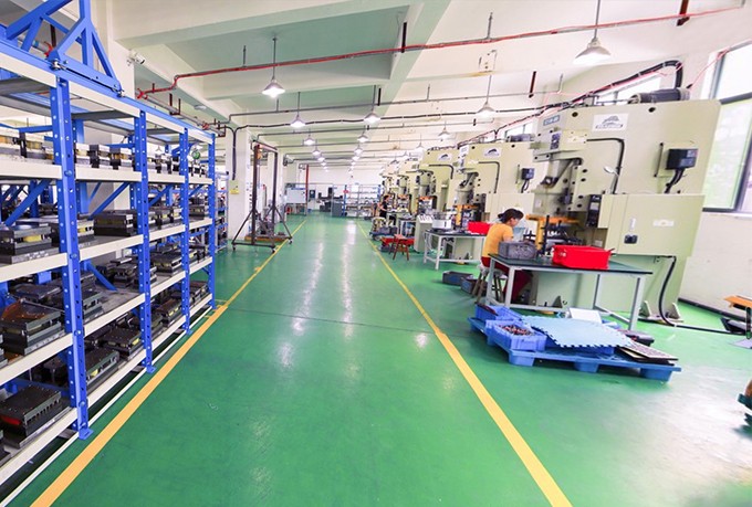 鋁排,鋁排軟連接,鋁箔軟連接,新能源軟連接,銅排,電池軟連接,銅排軟連接,軟連接,銅箔軟連接,柔性母排,疊層母排,銅軟連接,汽車軟連接,母排 鋁排,鋁排軟連接,鋁箔軟連接,新能源軟連接,銅排,電池軟連接,銅排軟連接,軟連接,銅箔軟連接,柔性母排,疊層母排,銅軟連接,汽車軟連接,母排